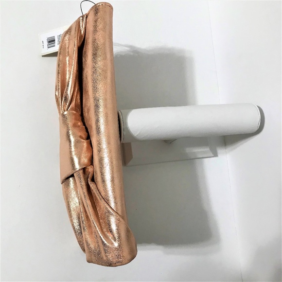 MAX EDITION BOW CLUTCH ROSE GOLD - Picture 3 of 8